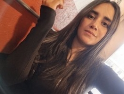 Watch ElowenHalley´s Live Show on BongaCams