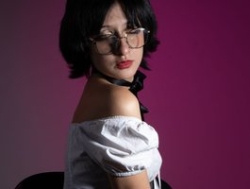 Watch ronnetemiller´s Live Show on BongaCams