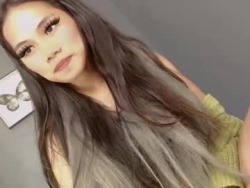 Watch slut4attention´s Live Show on Chaturbate