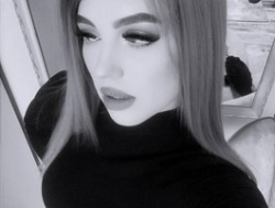 Watch KathieBanister´s Live Show on BongaCams