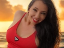 Watch Taliapeach´s Live Show on BongaCams