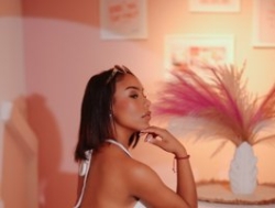 Watch Erika-moore´s Live Show on BongaCams