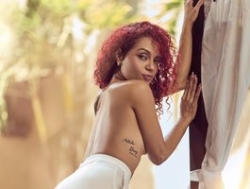 Watch DevoraHarper´s Live Show on BongaCams