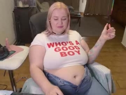 Watch showmebbw´s Live Show on Chaturbate