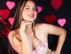 Watch juanita-tay´s Live Show on BongaCams