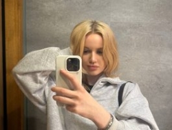 Watch Sonyavibe´s Live Show on BongaCams