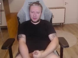 Watch yhdxhy´s Live Show on Chaturbate