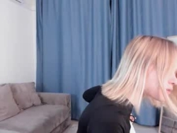 Watch carmellasavina´s Live Show on Chaturbate