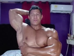 Watch alex_bigcumvez´s Live Show on Chaturbate