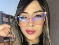 Watch BlairFoster´s Live Show on BongaCams