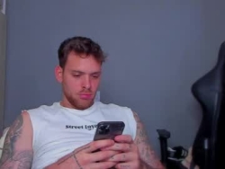 Watch lukeglanton17´s Live Show on Chaturbate