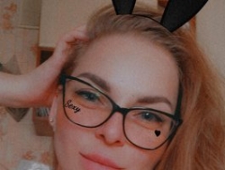 Watch CarolinaDiamond33´s Live Show on BongaCams