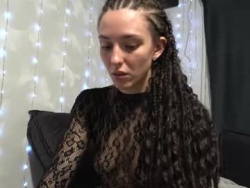 Watch your_little_flexible_girl´s Live Show on Chaturbate