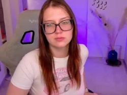Watch hazel_boom´s Live Show on Chaturbate