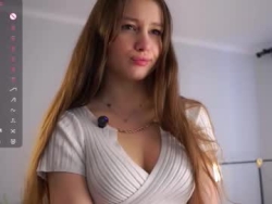 Watch emmiemurray´s Live Show on Chaturbate