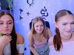 Watch naomi_perl´s Live Show on Chaturbate