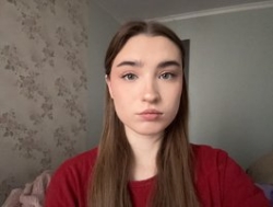 Watch ChristiaPettet´s Live Show on BongaCams