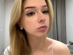 Watch emilyiam´s Live Show on Chaturbate