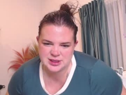 Watch wow_its_kaitlyn´s Live Show on Chaturbate