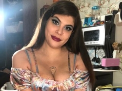 Watch Dollie_D0ll´s Live Show on ItsLive