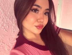 Watch MiaCarmin´s Live Show on BongaCams