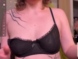 Watch enjoooyce´s Live Show on Chaturbate