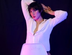 Watch Red-moonn´s Live Show on BongaCams