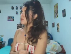 Watch caramel_doll_´s Live Show on Chaturbate