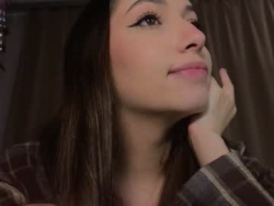Watch em1liaa´s Live Show on Chaturbate
