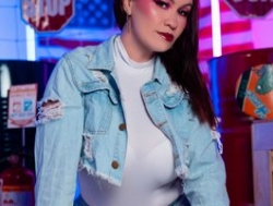Watch BiancaRoyalle´s Live Show on BongaCams