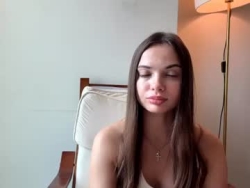 Watch pearlineobbink´s Live Show on Chaturbate