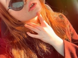 Watch Rabbitshole´s Live Show on BongaCams