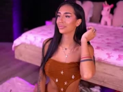 Watch kimnatty´s Live Show on Chaturbate
