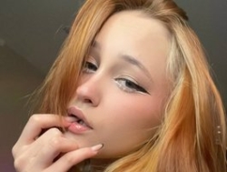 Watch maryprice´s Live Show on BongaCams