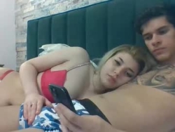 Watch staywithuss´s Live Show on Chaturbate