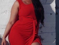 Watch lovelymeli´s Live Show on BongaCams