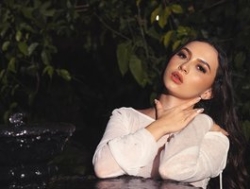 Watch AliceHarper1´s Live Show on BongaCams