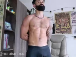 Watch max_greenn´s Live Show on Chaturbate