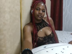 Watch raven_luxe´s Live Show on Chaturbate