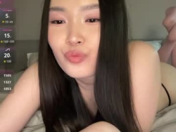 Watch jennie_yung´s Live Show on Chaturbate