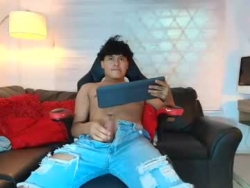 Watch kristhofer_levis_´s Live Show on Chaturbate