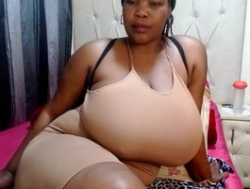 Watch BustyBabeX´s Live Show on BongaCams
