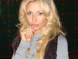 Watch Jasmine514´s Live Show on BongaCams