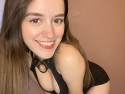 Watch StarlightSunnyxo´s Live Show on ItsLive