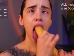 Watch evarabbit´s Live Show on Chaturbate