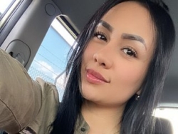 Watch LaylaBenitez´s Live Show on ItsLive