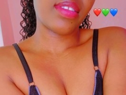 Watch Tinaross01´s Live Show on BongaCams