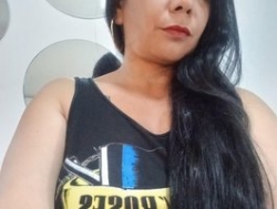 Watch vivian-milf-paint´s Livestream and Chat