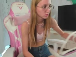Watch jenevacustis´s Live Show on Chaturbate