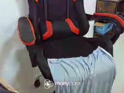 Watch xxmonsterbigcockxx´s Live Show on Chaturbate